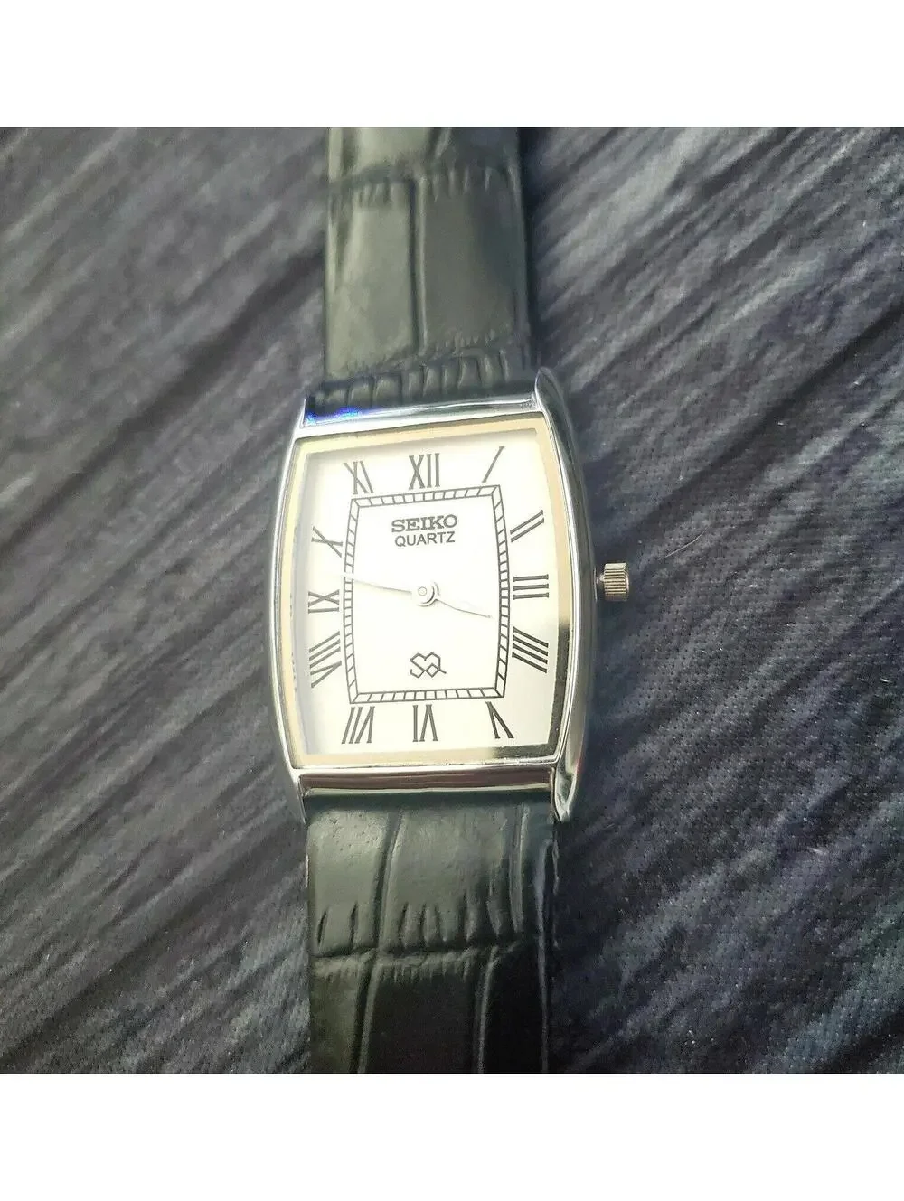 RARE Men's Vintage Seiko‎ Tank Barrel Silver White Watch